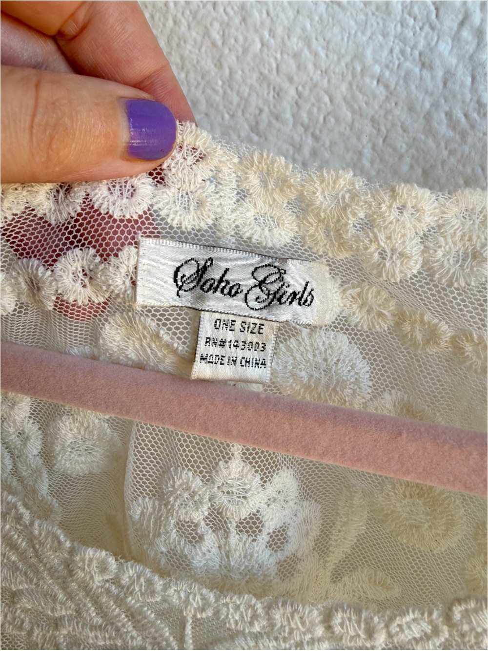 Soho Girls Sheer Ivory Lace Floral Embroidered Blouse OS - Picture 3 of 5